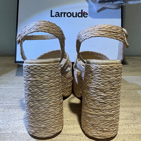 NEW Larroude Carmen 145mm Raffia Platform Sandals Size 9 Natural Beige Open Toe - Picture 7 of 11